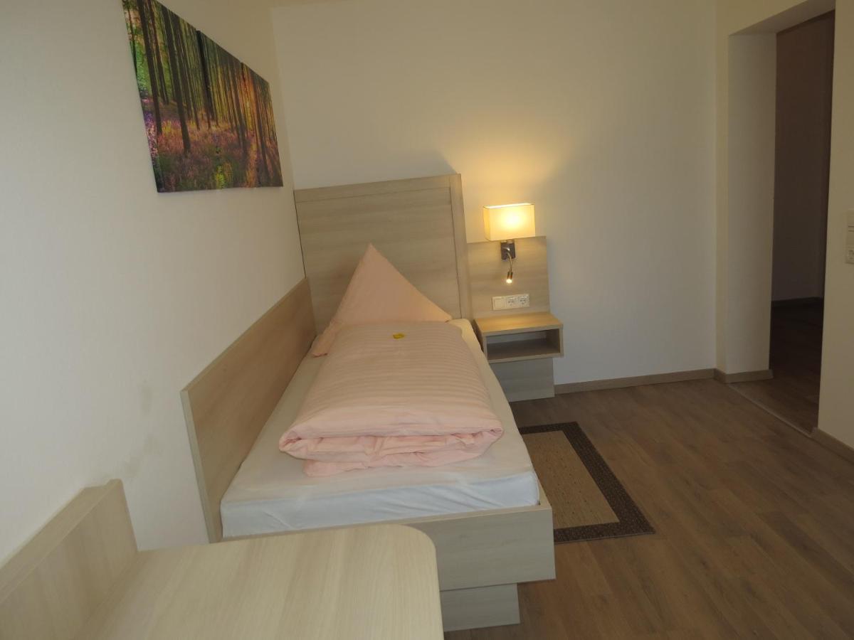 Buechelsteiner Hof Otel Grattersdorf Dış mekan fotoğraf