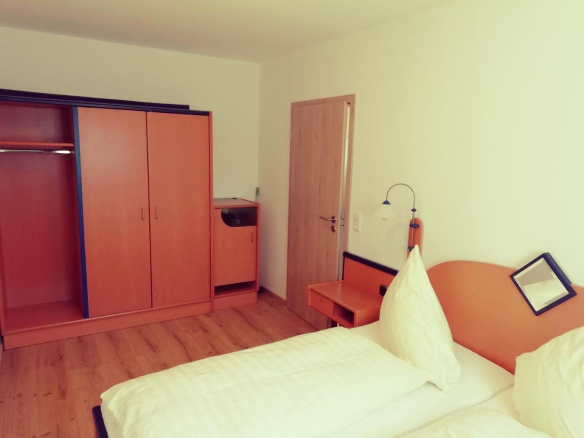 Buechelsteiner Hof Otel Grattersdorf Dış mekan fotoğraf