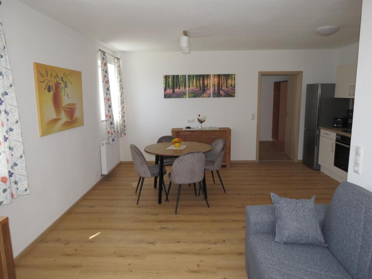 Buechelsteiner Hof Otel Grattersdorf Dış mekan fotoğraf