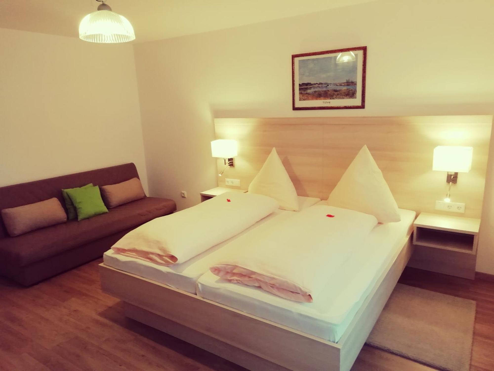 Buechelsteiner Hof Otel Grattersdorf Dış mekan fotoğraf